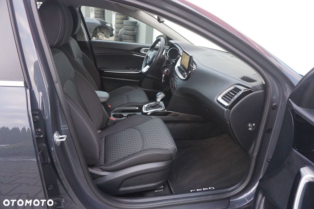 Kia Ceed 1.5 T-GDI DCT7 OPF Spirit - 16