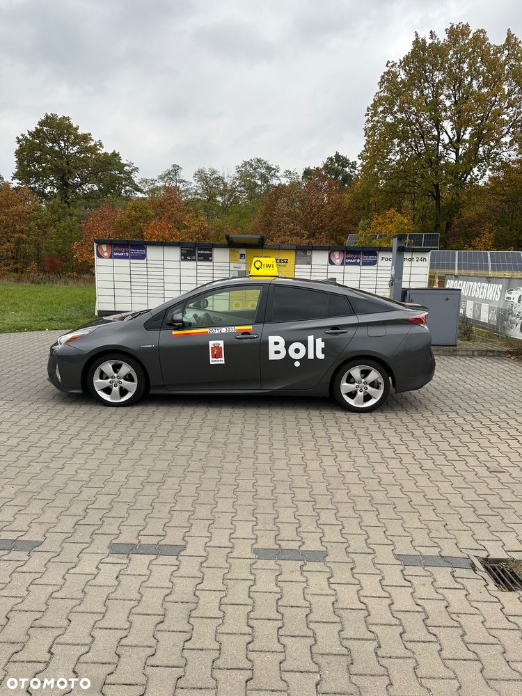 Toyota Prius - 7