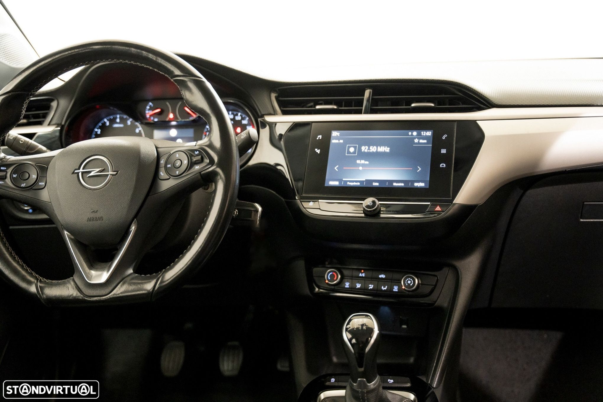 Opel Corsa 1.2 Edition - 4