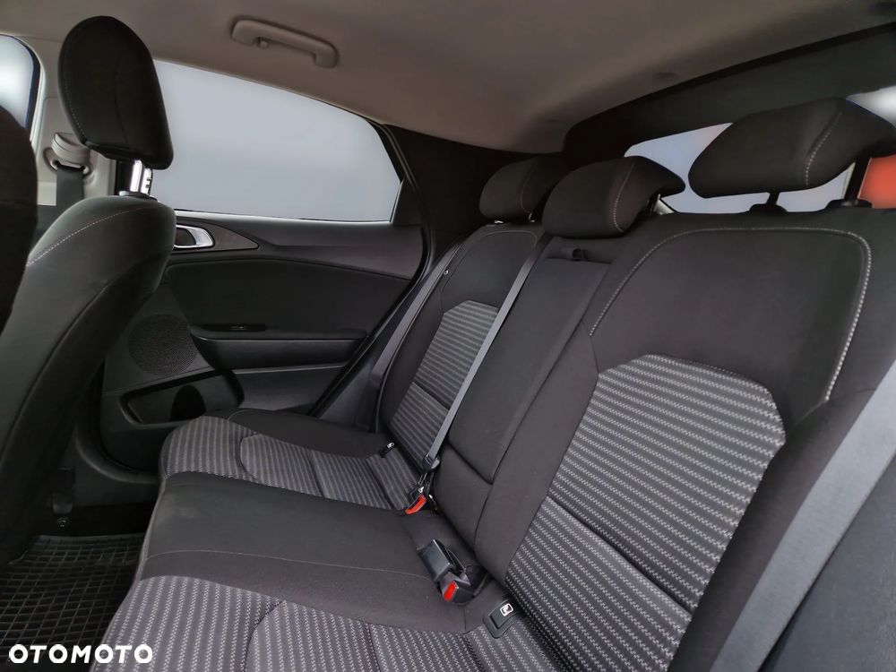 Kia XCeed 1.5 T-GDI M DCT - 22