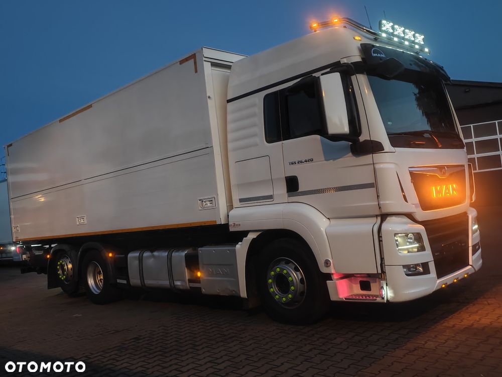 MAN TGS * izoterma*kontener * napojówka*przewierty sterowane *chłodnia * - 9