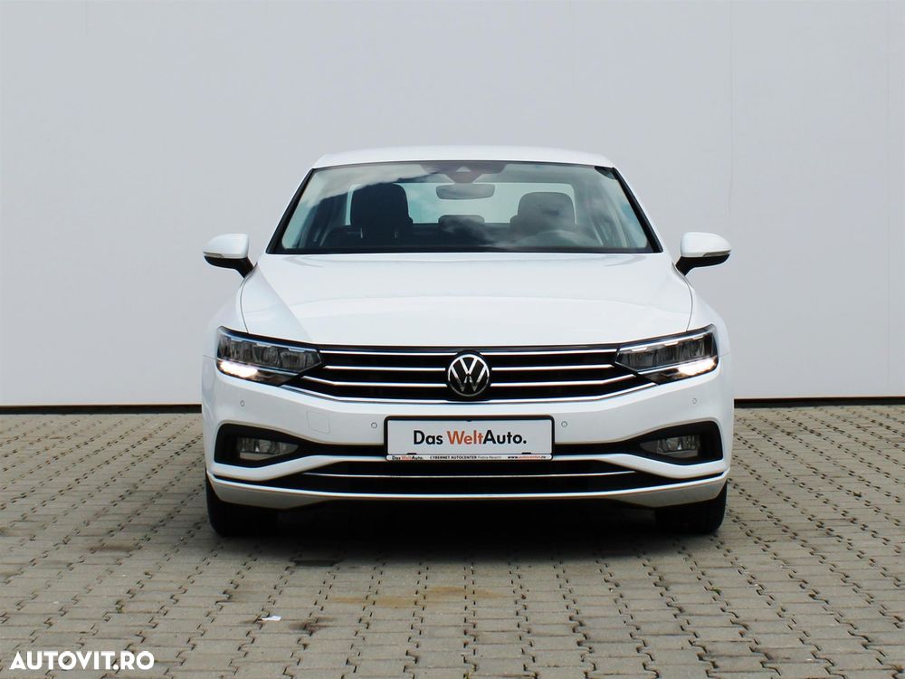 Volkswagen Passat 1.5 TSI ACT DSG Comfortline - 9