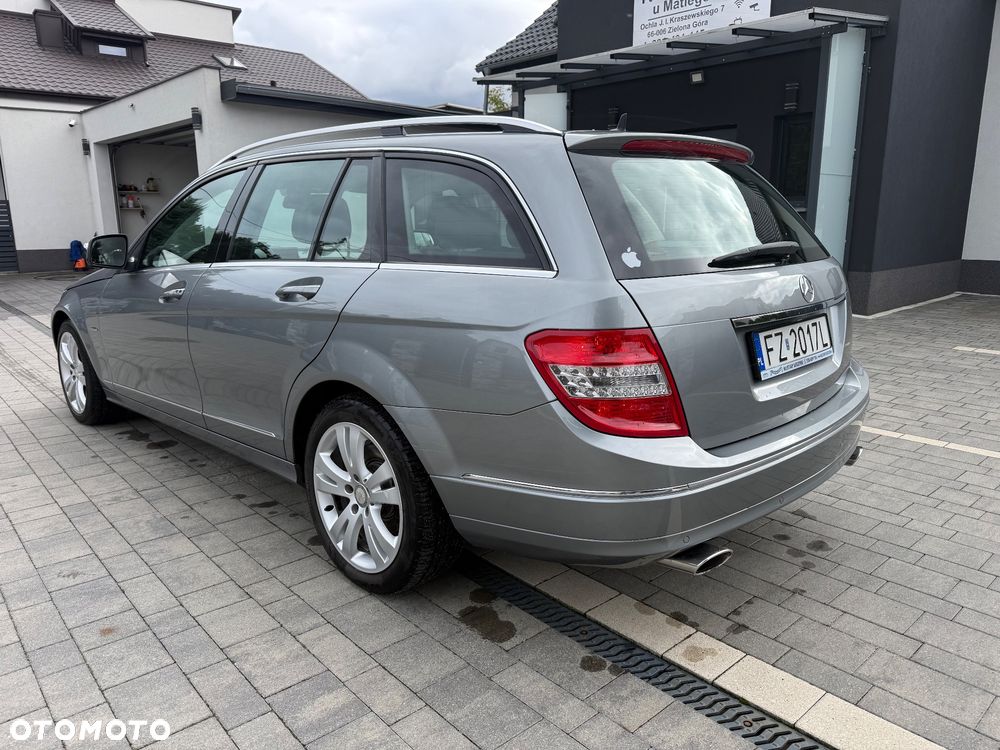 Mercedes-Benz C-Class 2008 photo 5