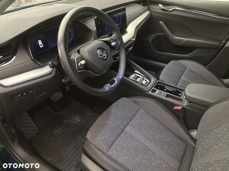Skoda Octavia 2.0 TDI Style DSG - 10