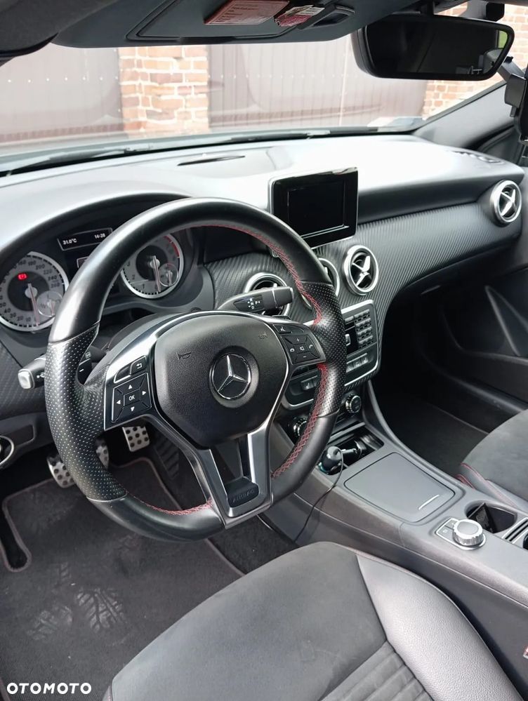 Mercedes-Benz Klasa A 220 4-Matic - 9
