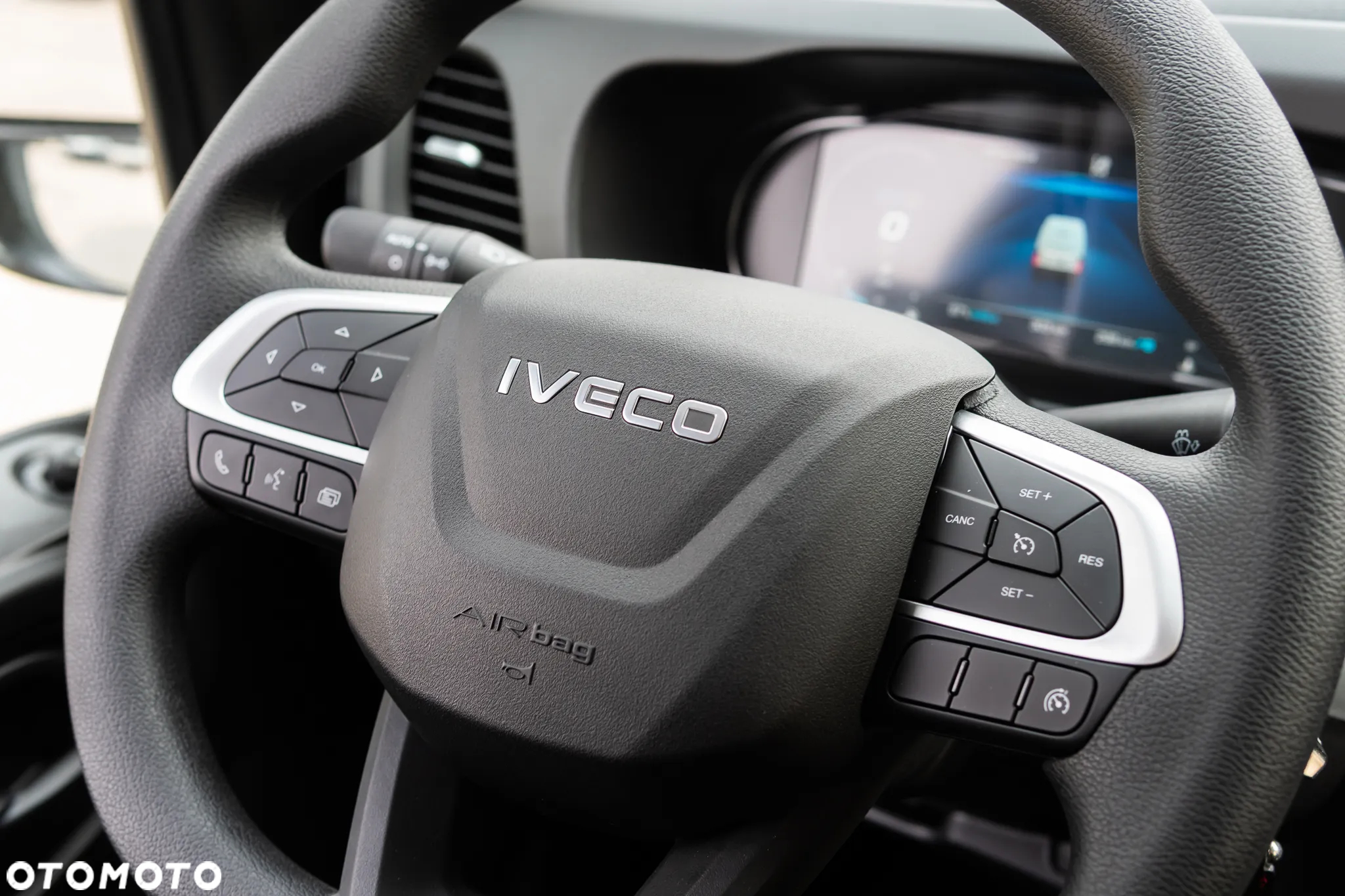 Iveco Daily 35S18H V - 17