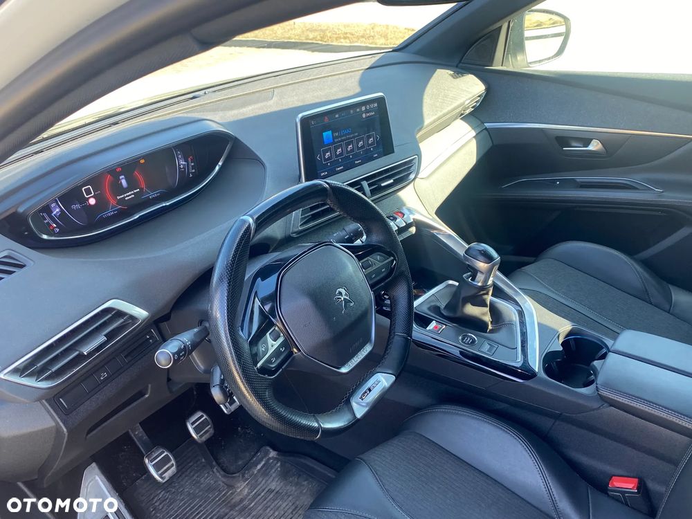 Peugeot 3008 1.5 BlueHDi GT S&S - 27