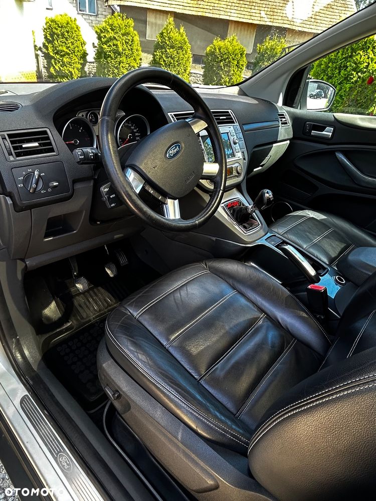 Ford Kuga 2.0 TDCi Titanium - 10