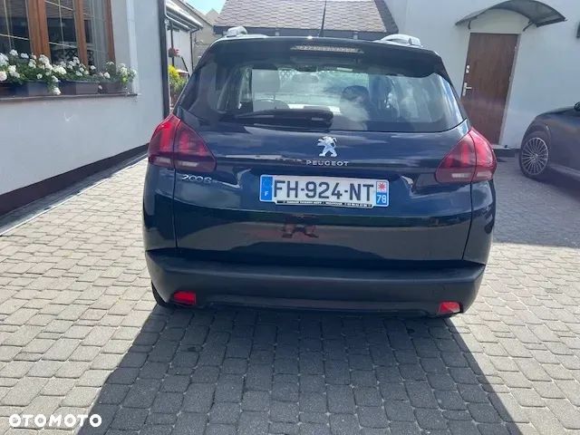 Peugeot 2008 1.5 BlueHDi Active S&S - 9