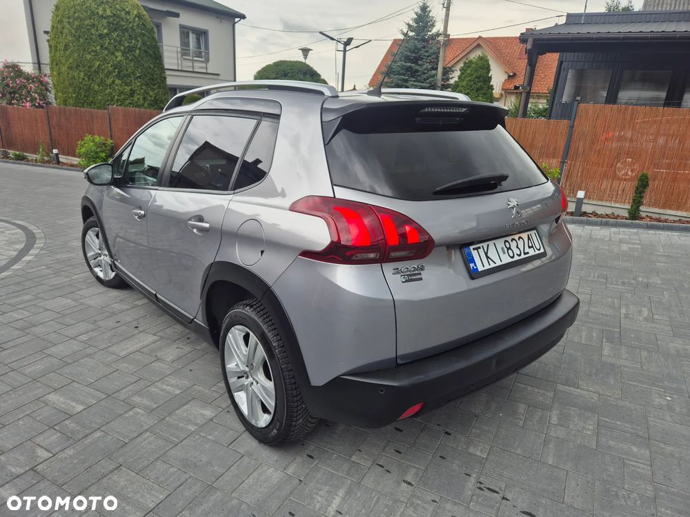 Peugeot 2008 1.5 BlueHDi Style - 4