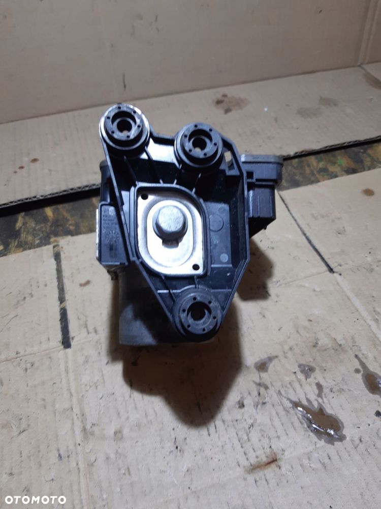 audi a4 b9 2.0 tdi pompa hamulcowa sterownik abs esp 8w0907379g - 4