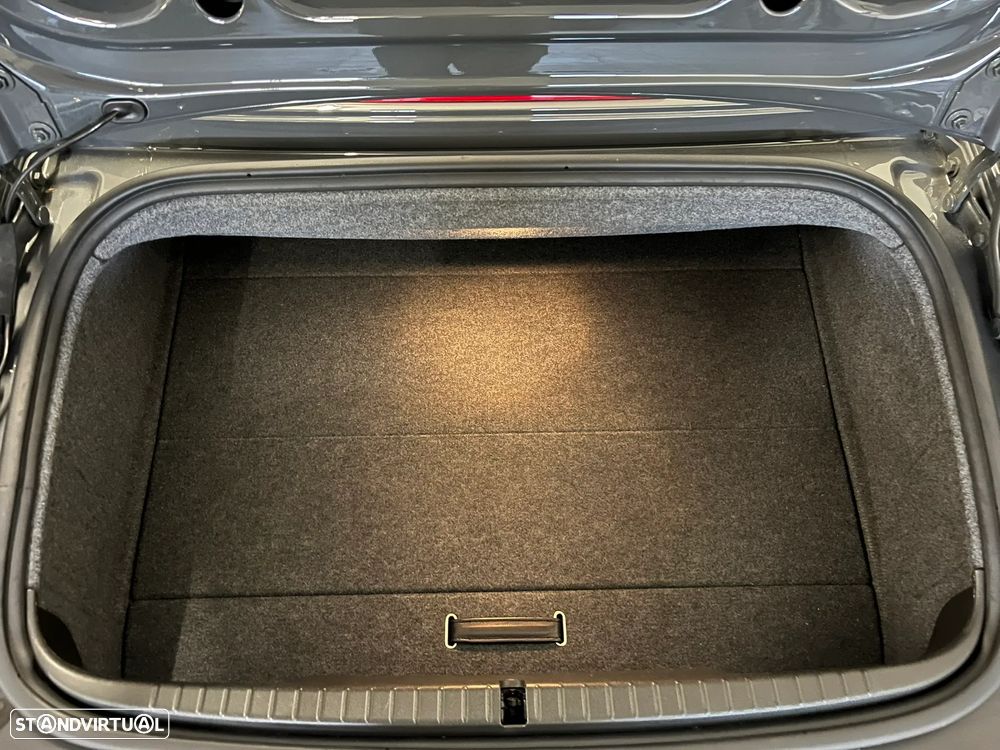 Audi TT Coupé 1.8 T quattro - 29