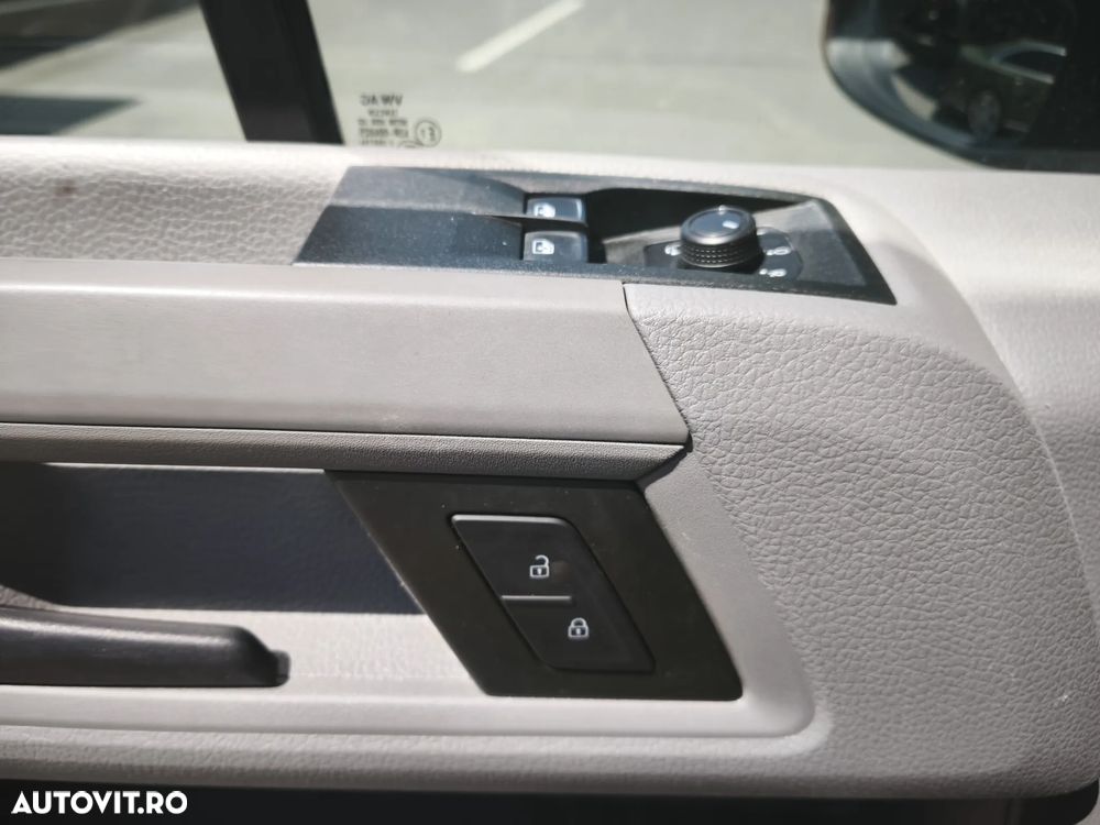 Volkswagen CRAFTER - 14