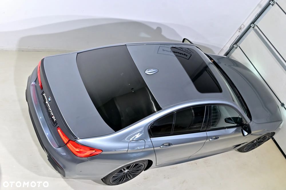 BMW Seria 5 530e xDrive M Sport sport - 13