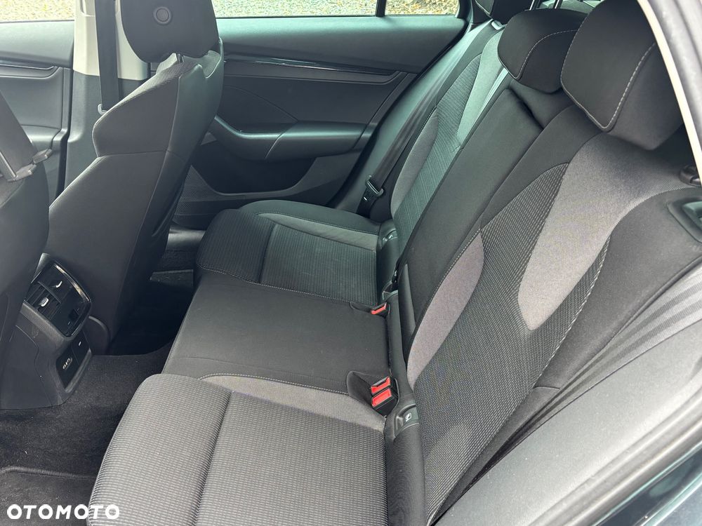Skoda Octavia 2.0 TDI Exclusive - 24
