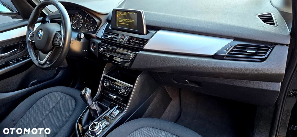 BMW Seria 2 216d GT Luxury Line - 29