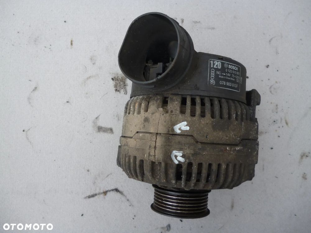 AUDI A4B5 2.8 ALTERNATOR - 1