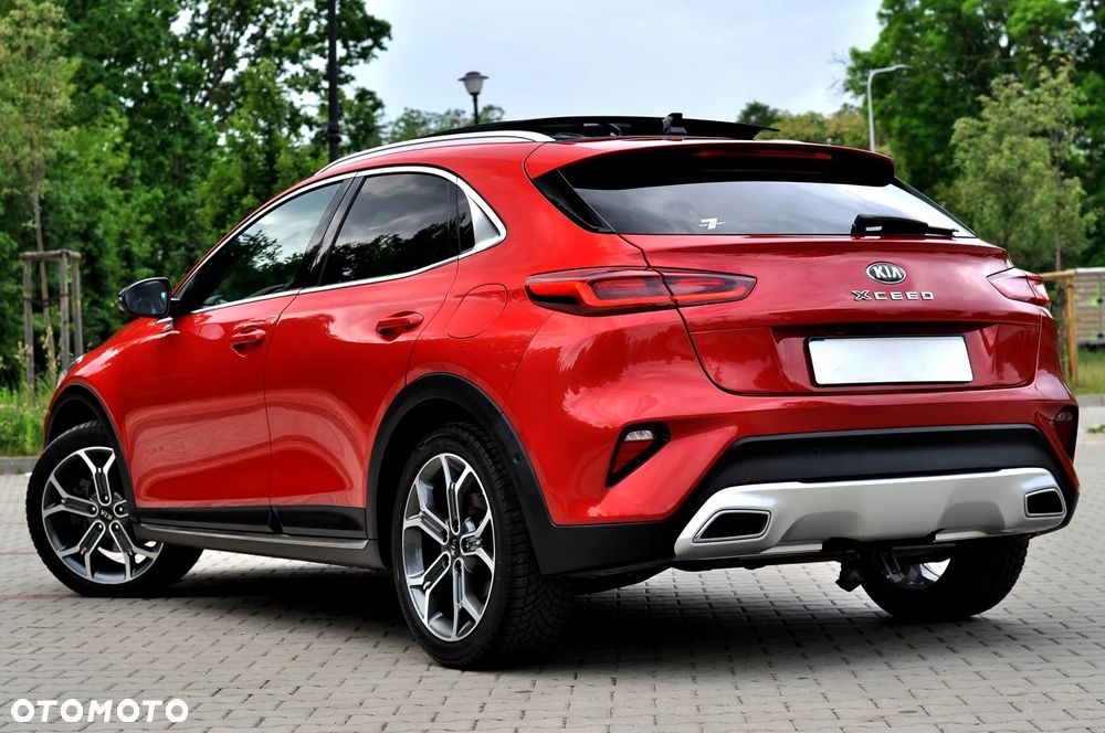 Kia XCeed 1.4 T-GDI L Business Line DCT - 10
