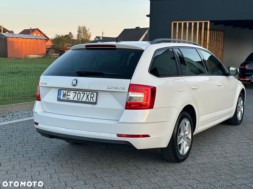 Skoda Octavia 1.6 TDI Ambition - 10