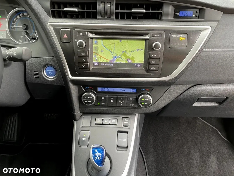 Toyota Auris - 28