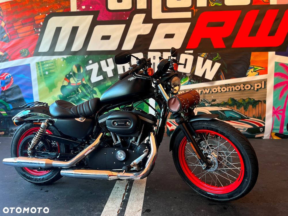 Harley-Davidson Sportster Iron 883 - 30