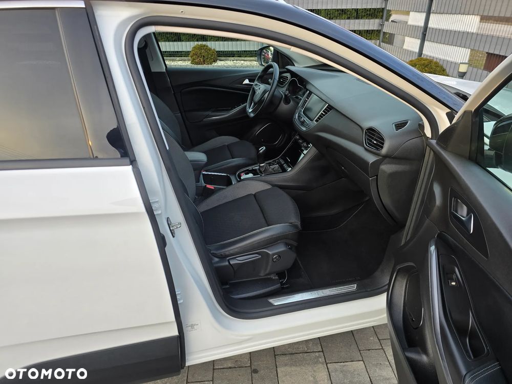 Opel Grandland X 1.2 T GPF Edition Business Pack S&S - 9