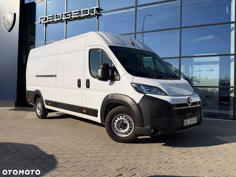 Opel Movano