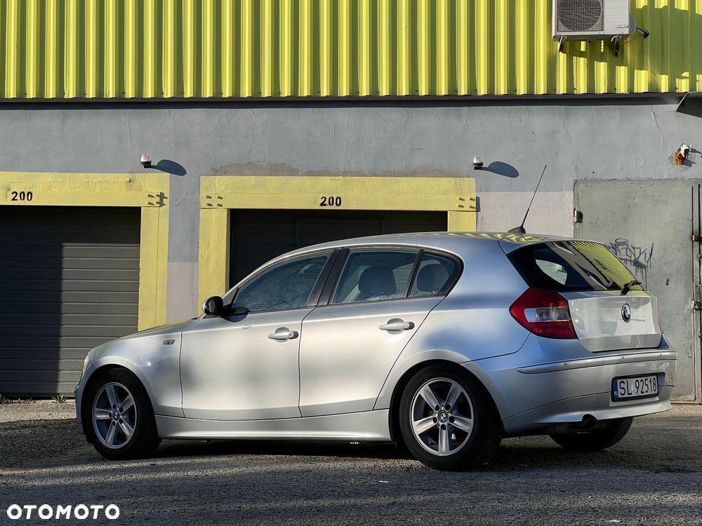 BMW Seria 1 - 15