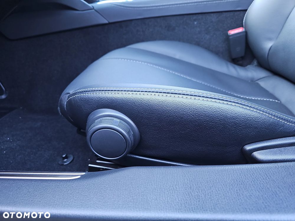 Mazda MX-5 SKYACTIV-G 131 Exclusive-Line - 16