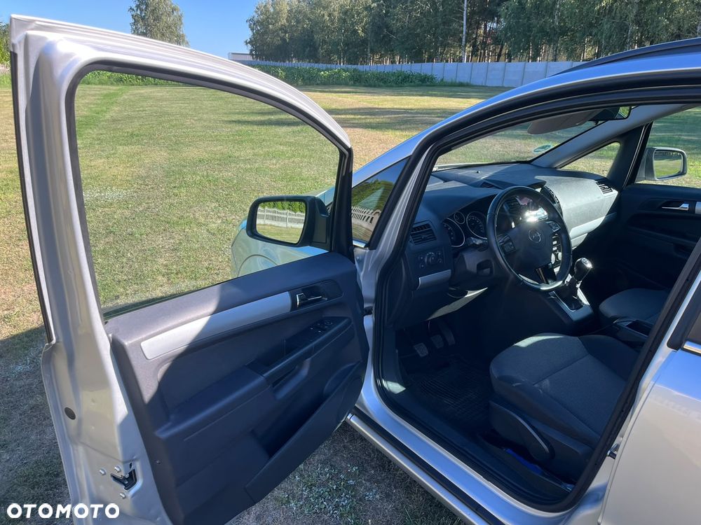 Opel Zafira 1.6 Enjoy EU5 - 6