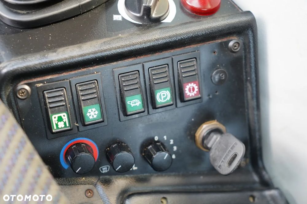 Liebherr A314 LITRONIC / KOPARKA KOŁOWA / KLIMATYZACJA / - 35