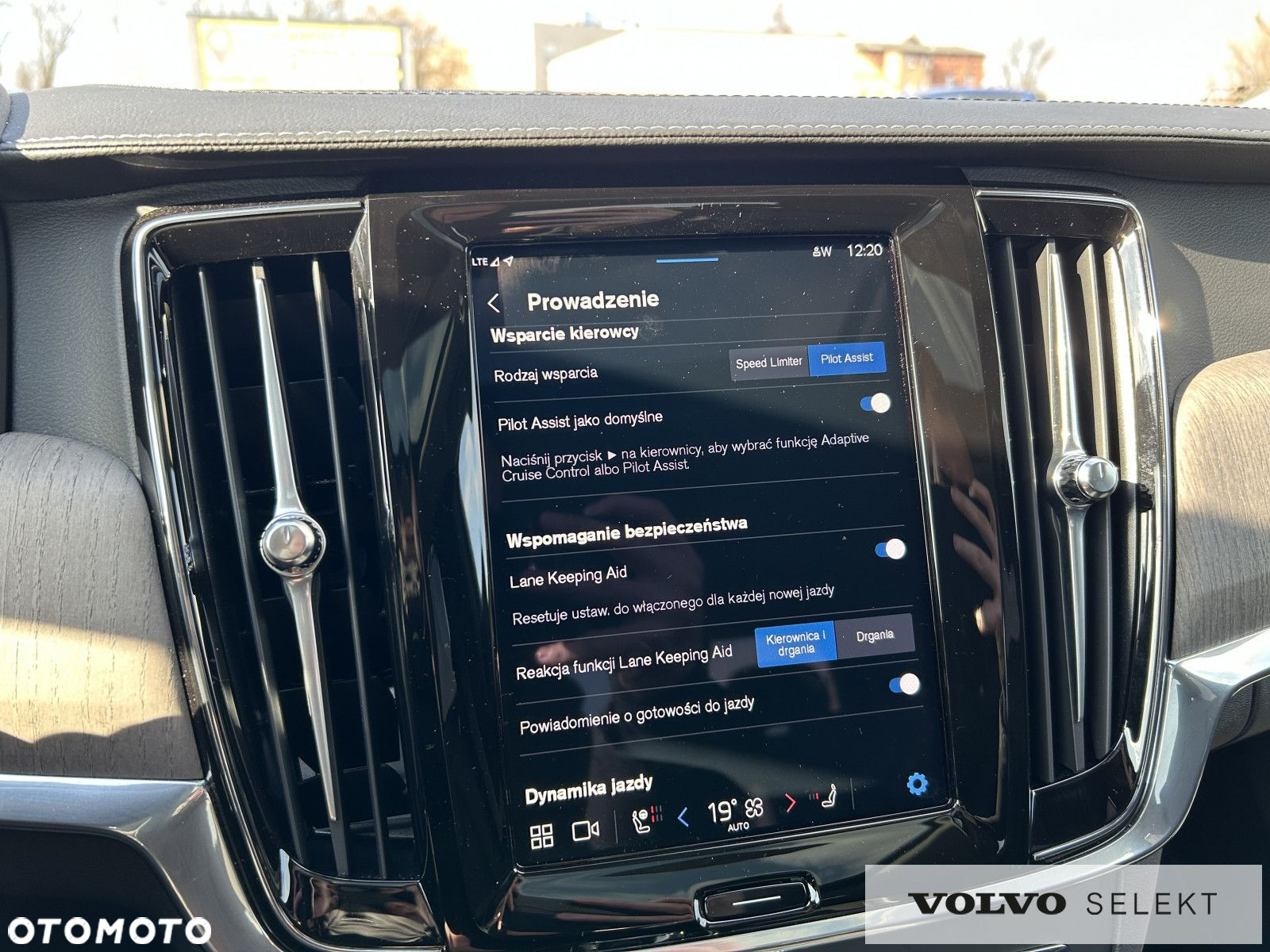 Volvo S90 - 15