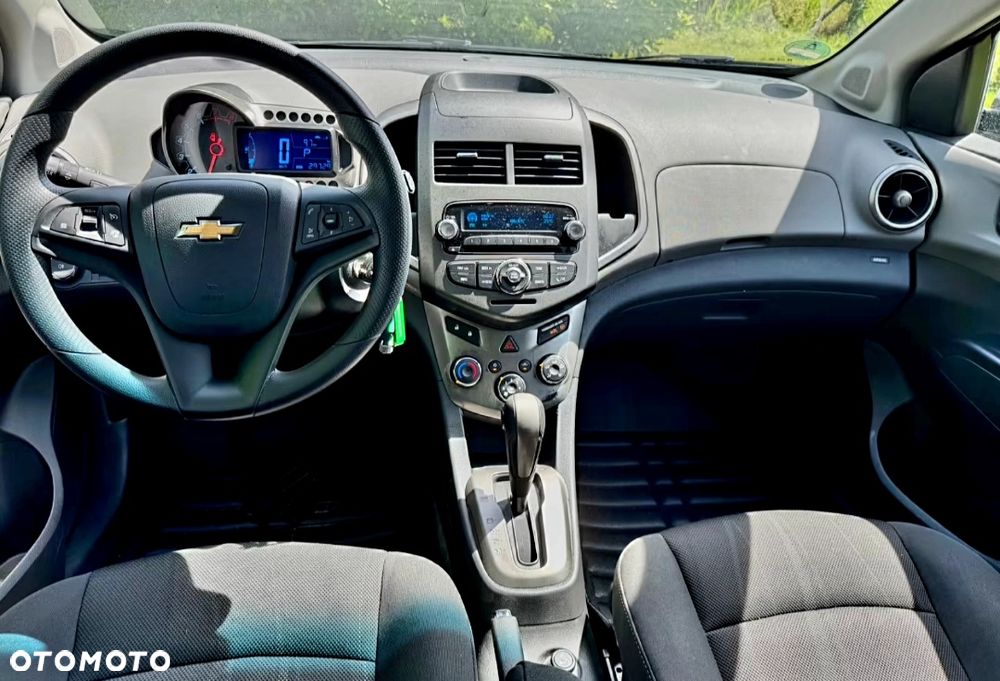 Chevrolet Aveo - 6