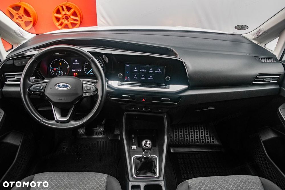 Ford Tourneo Connect Grand - 18