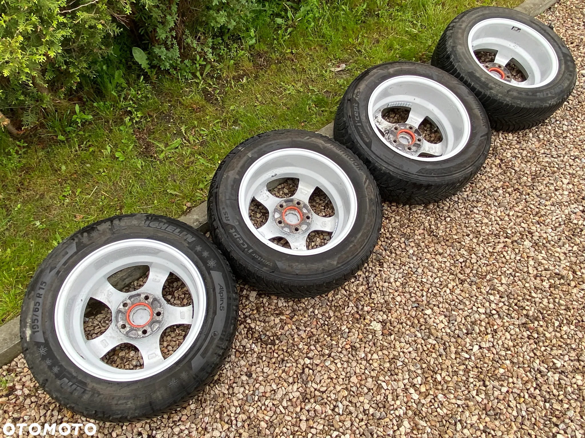 Kia Ceed I Alufelgi 5x114,3 6,5Jx15h2 ET45 - 15