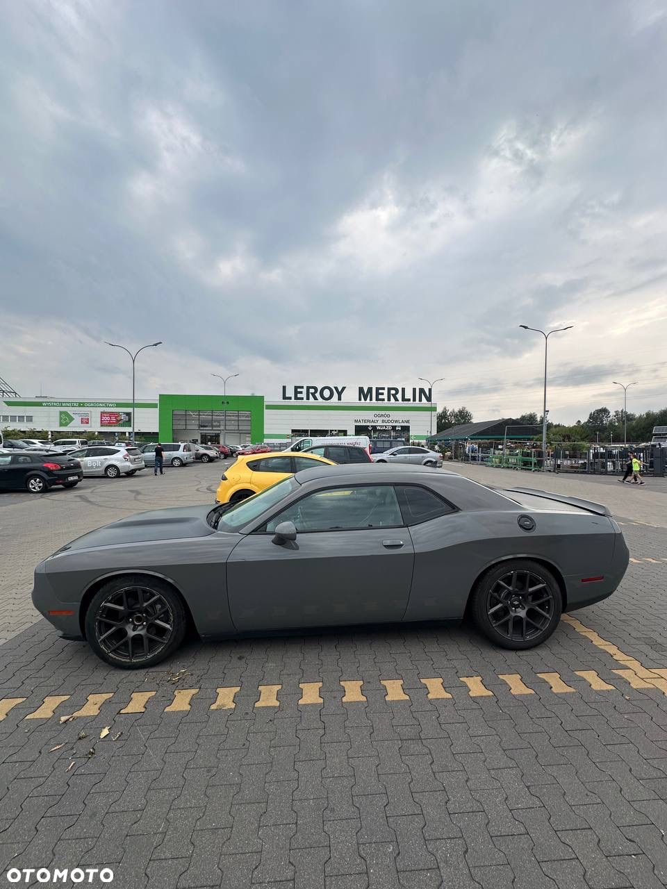 Dodge Challenger 5.7 R/T - 6