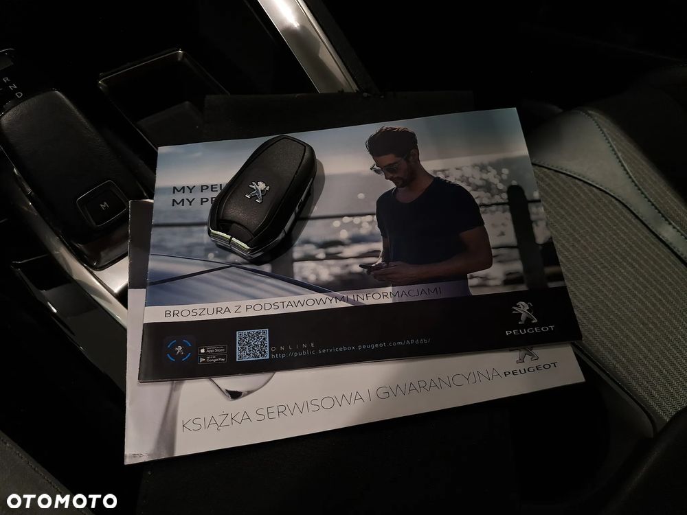 Peugeot 3008 1.2 PureTech Allure Pack S&S EAT8 - 20