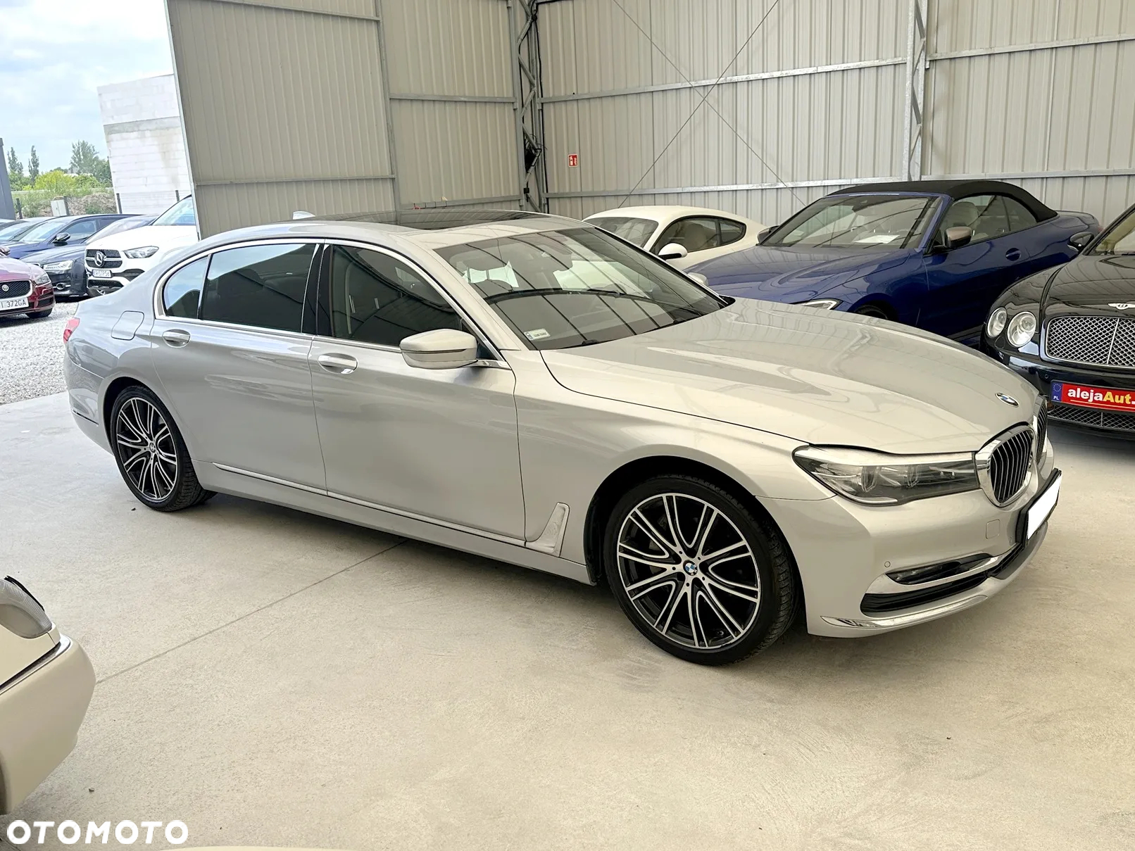 BMW Seria 7 740Li xDrive - 12