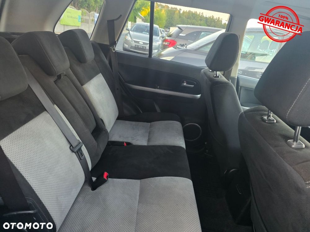 Suzuki Grand Vitara - 30