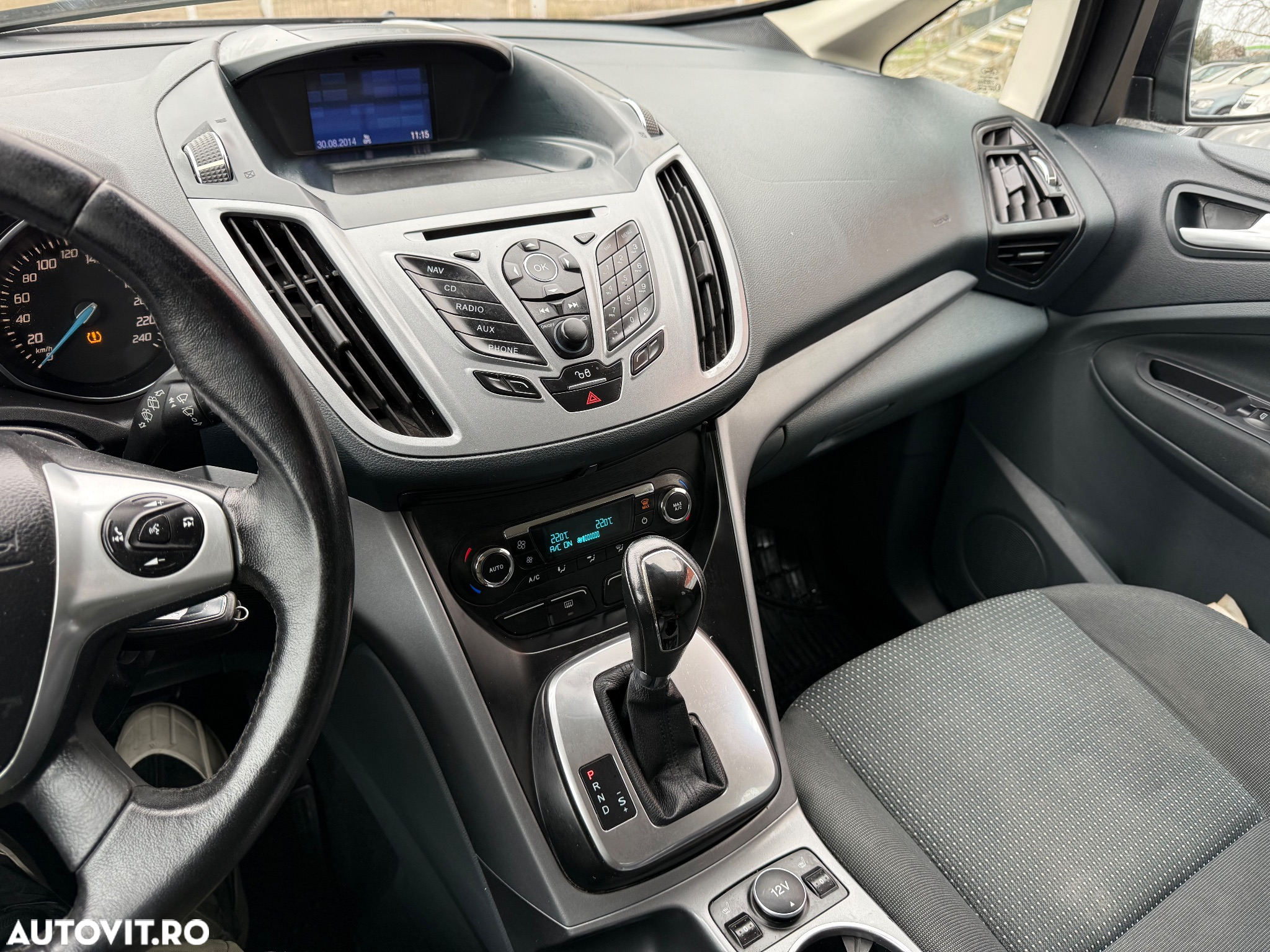 Ford Grand C-Max - 28