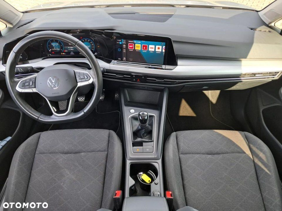 Volkswagen Golf - 17