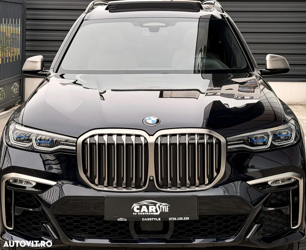 BMW X7 M50d - 10