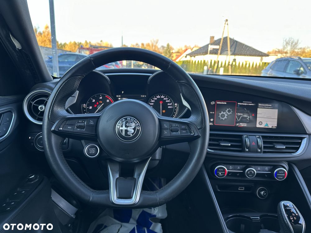 Alfa Romeo Giulia 2.2 D Turbo Sprint - 18