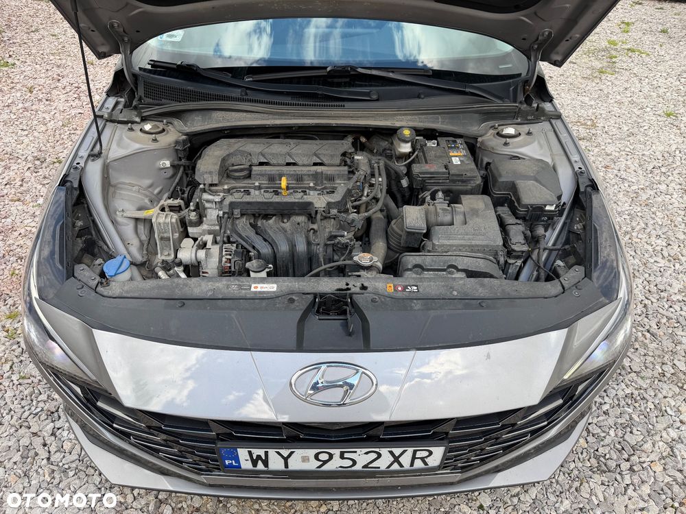 Hyundai Elantra 1.6 Smart - 11