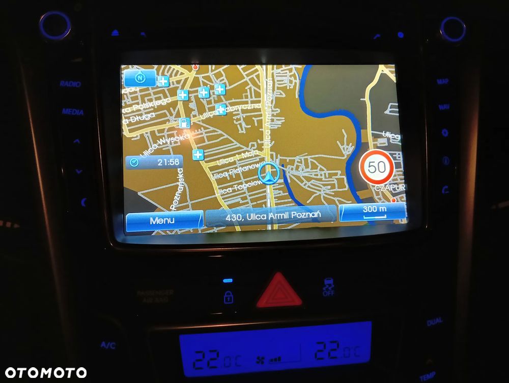 Hyundai i30 1.6 CRDi Premium - 18