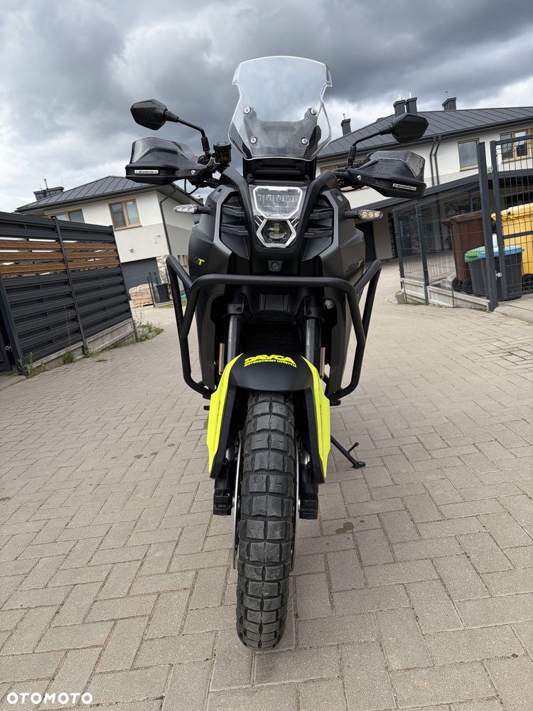 QJMOTOR SVT 650 - 2