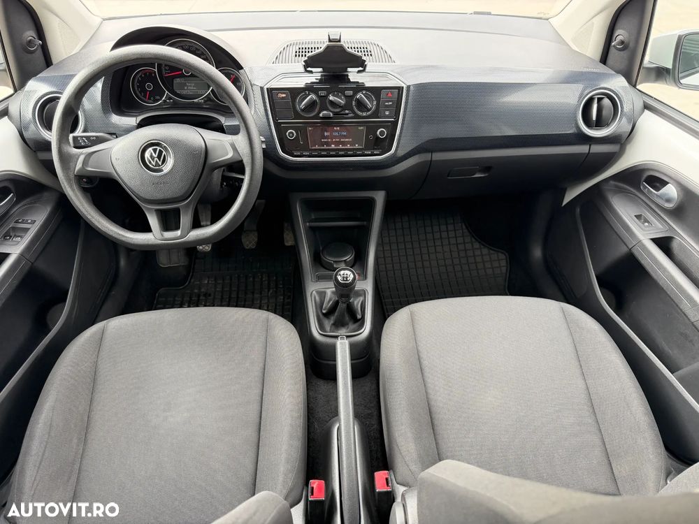 Volkswagen up! 1.0 MPI High - 17