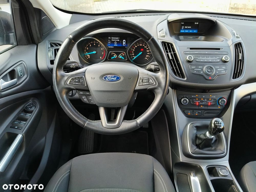 Ford Kuga - 21