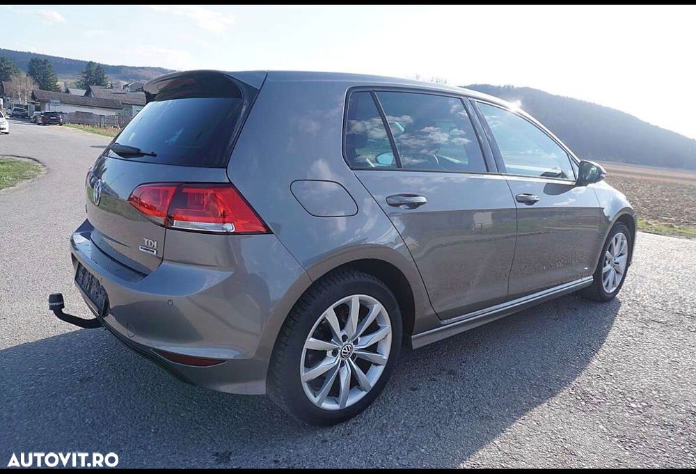 Volkswagen Golf 1.6 TDI DPF BlueMotion Technology MATCH - 6