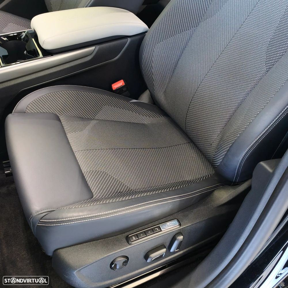 Ford Explorer Elektromotor c/ Extended Range RWD 77kWh Premium - 23